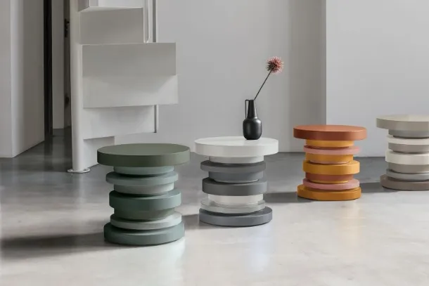 Tavolino di design 33 laccato vari colori di Tomasella