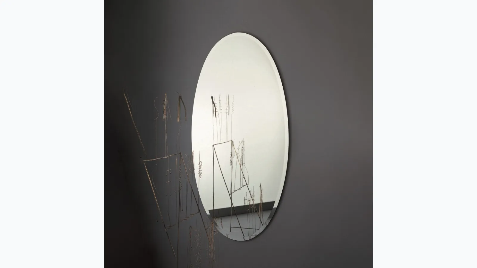 Specchio ovale con bordo bisellato Bric di Glas Italia