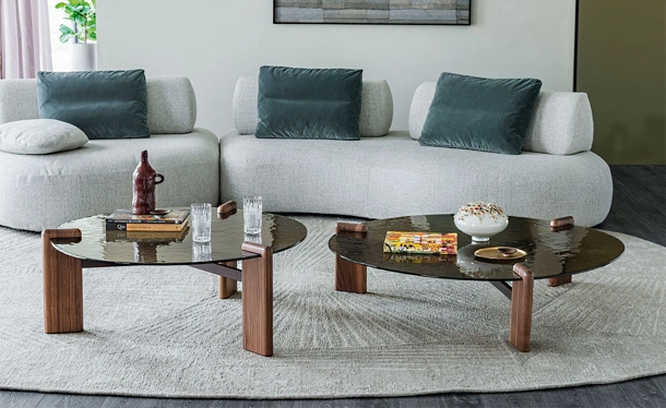 Tavolino Lagoon in vetro e legno di Cattelan Italia
