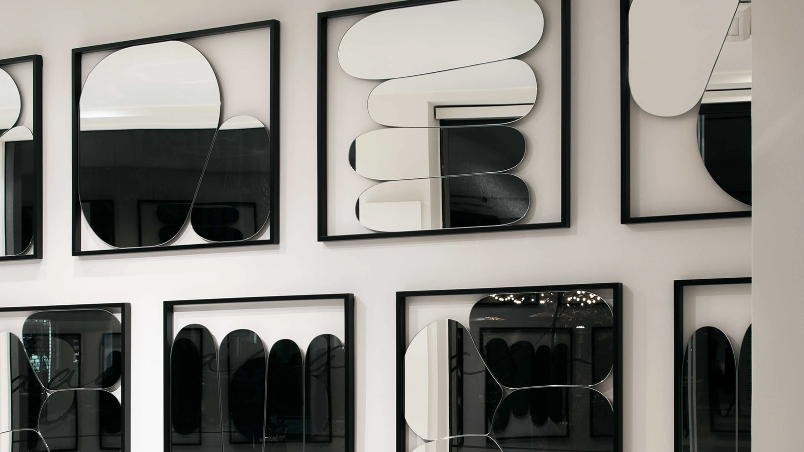 Specchio Morphed Mirror di Magis
