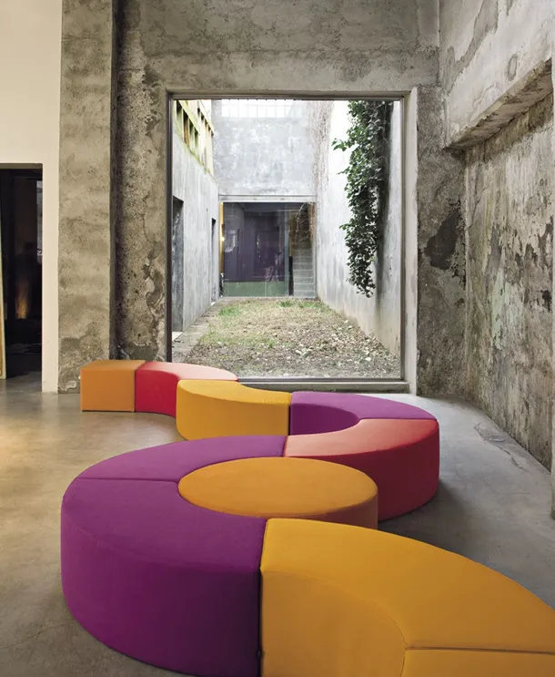Pouf Nesos di Twils