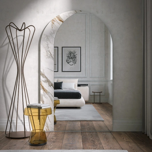 Specchiera Arké con cornice in vetro stampato di Tonin Casa