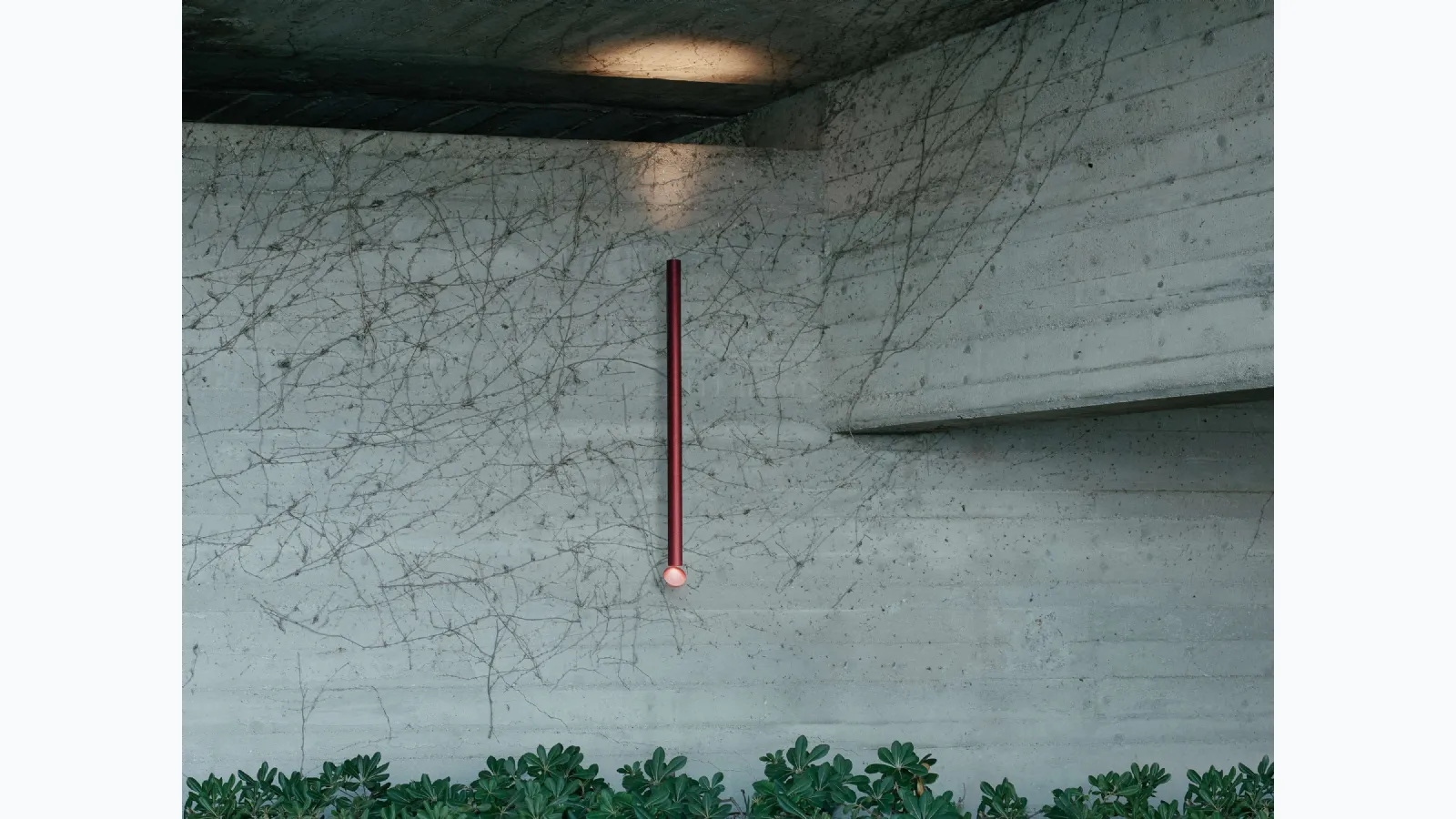 Lampada da esterno a biemissione in alluminio Flauta Spiga di Flos