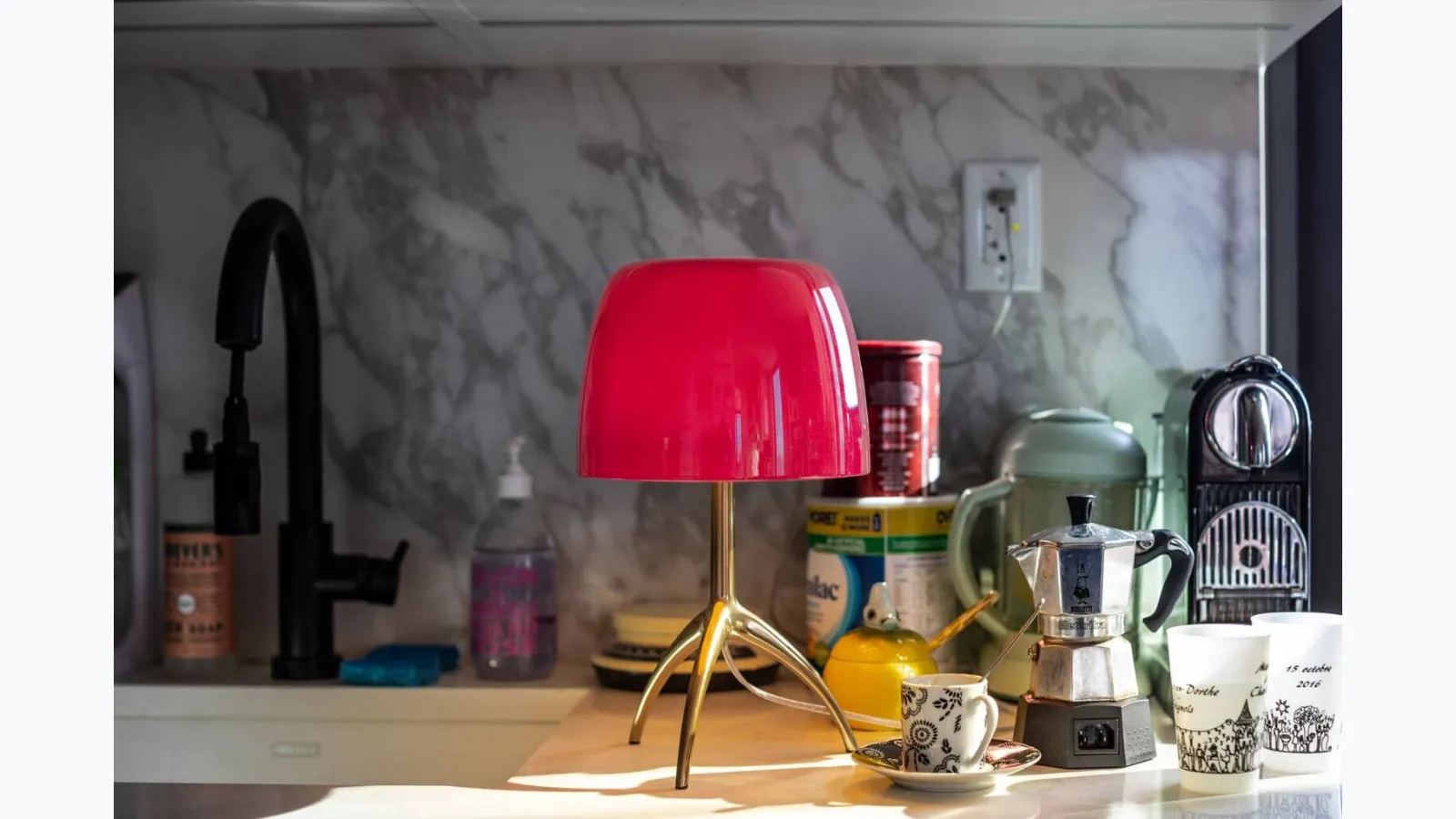 Lampada da tavolo Lumiere di Foscarini