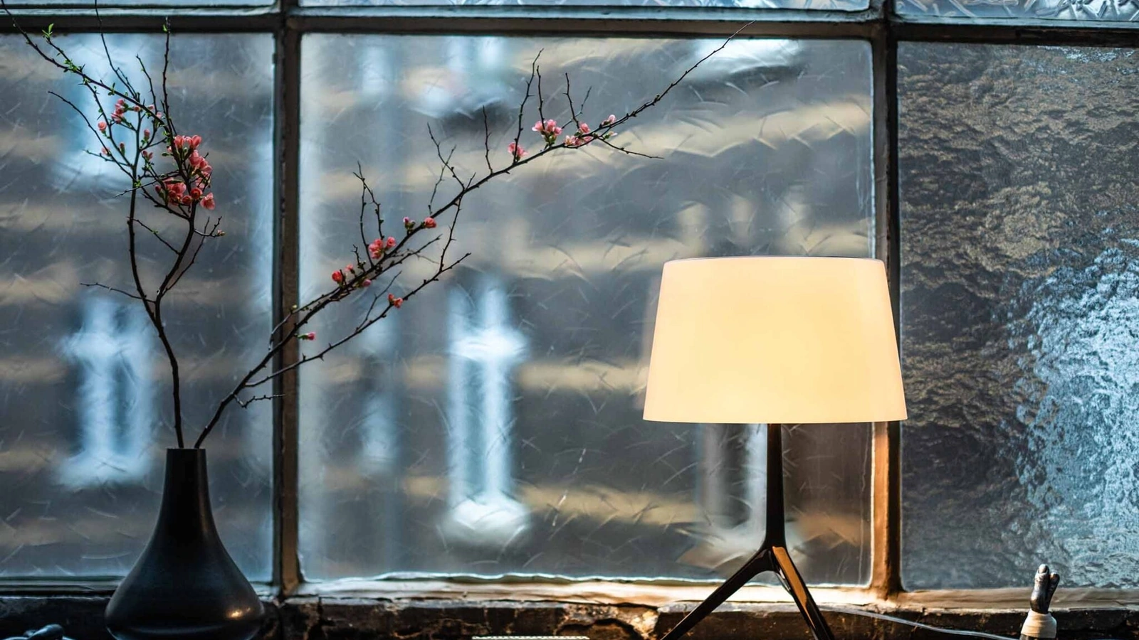 Lampada da tavolo Lumiere XX di Foscarini