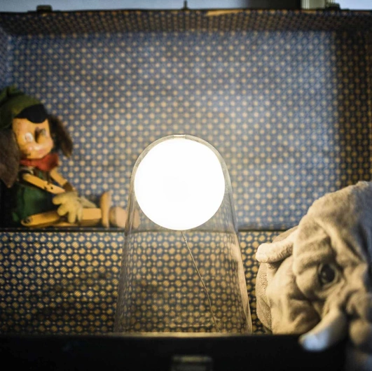 Lampada da tavolo Satellight in vetro soffiato di Foscarini