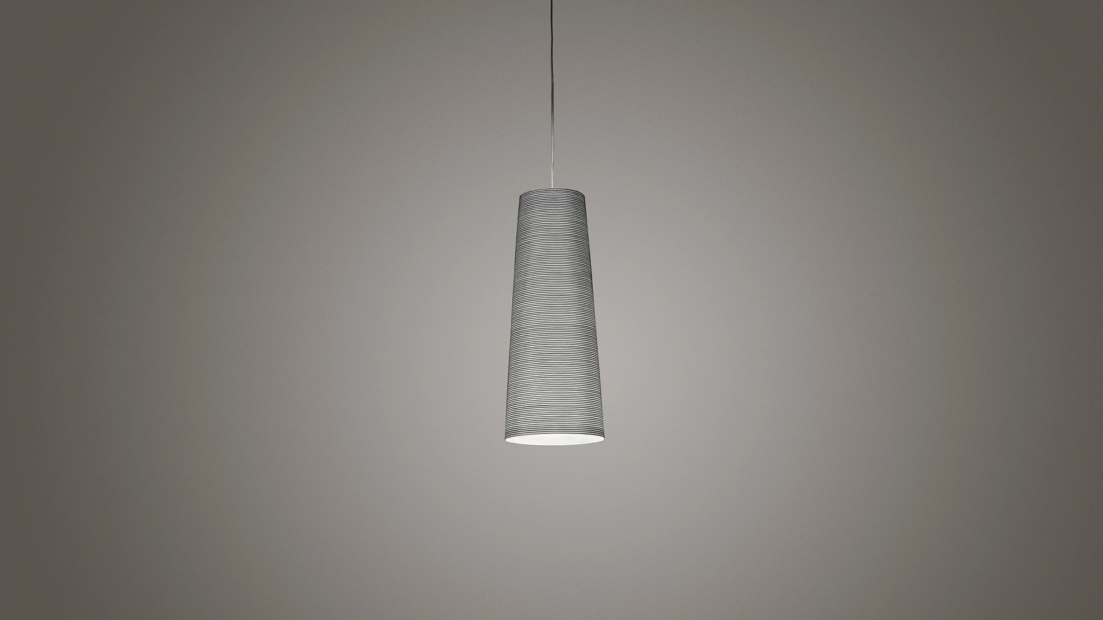 Lampada a sospensione in fibra di vetro e carbonio Tite di Foscarini