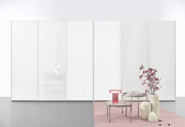 Armadio Linear U36 di Colombini Casa