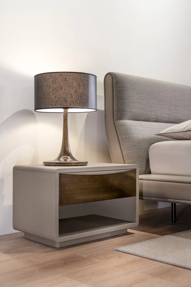 Comodino Concetto in legno e metallo di Cantori