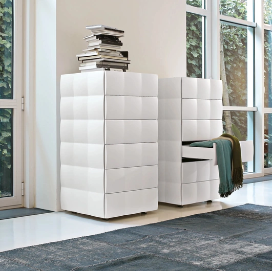 Cassettiera Venice in laccato bianco di Tonin Casa