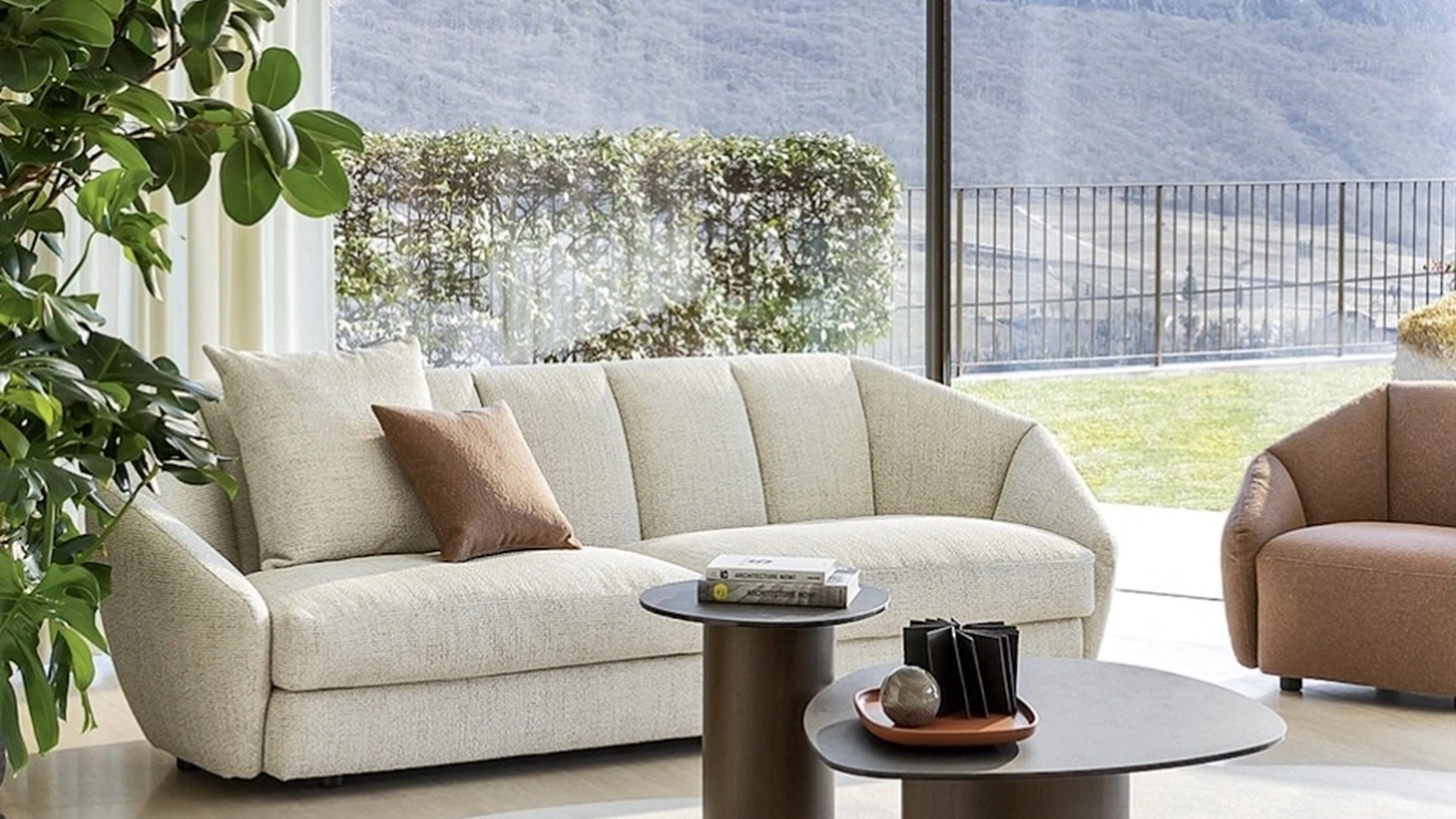 Divano lineare Jill di Calligaris