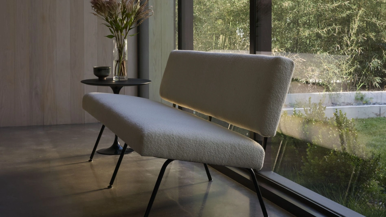 Divano lineare Model 33 di Knoll