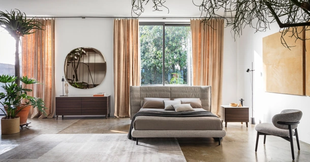 Letto Monbed in tessuto imbottito di Calligaris