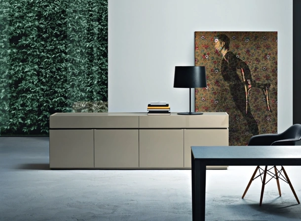 Madia Cidori 01 in laccato Juta lucido e opaco di Sangiacomo