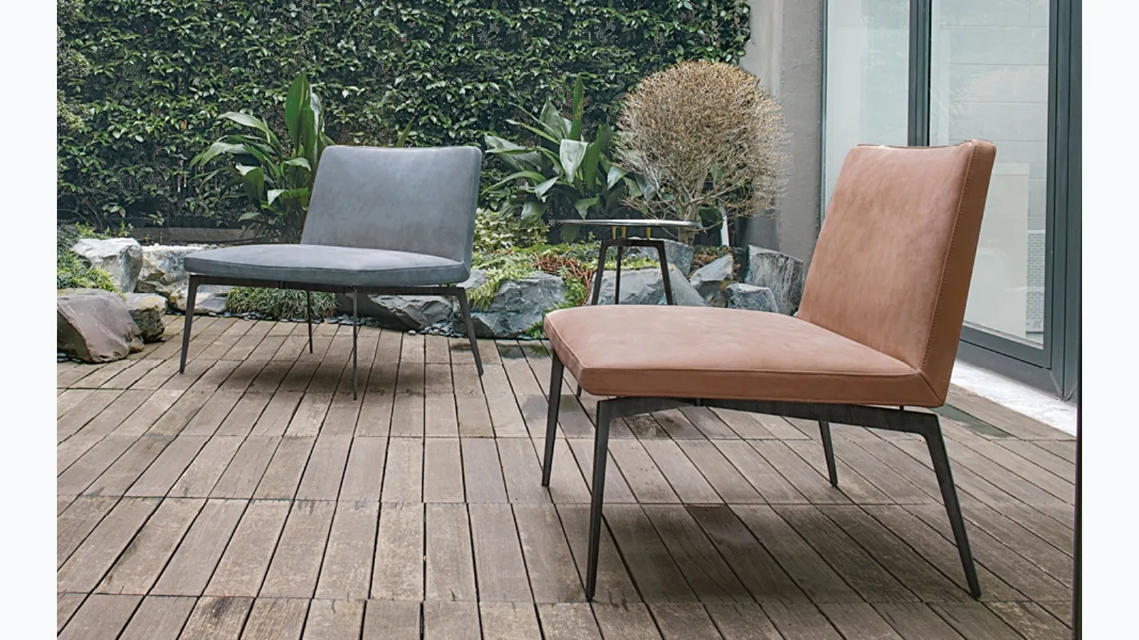 Poltroncina di design in pelle Flexa Lounge Chair di Alivar