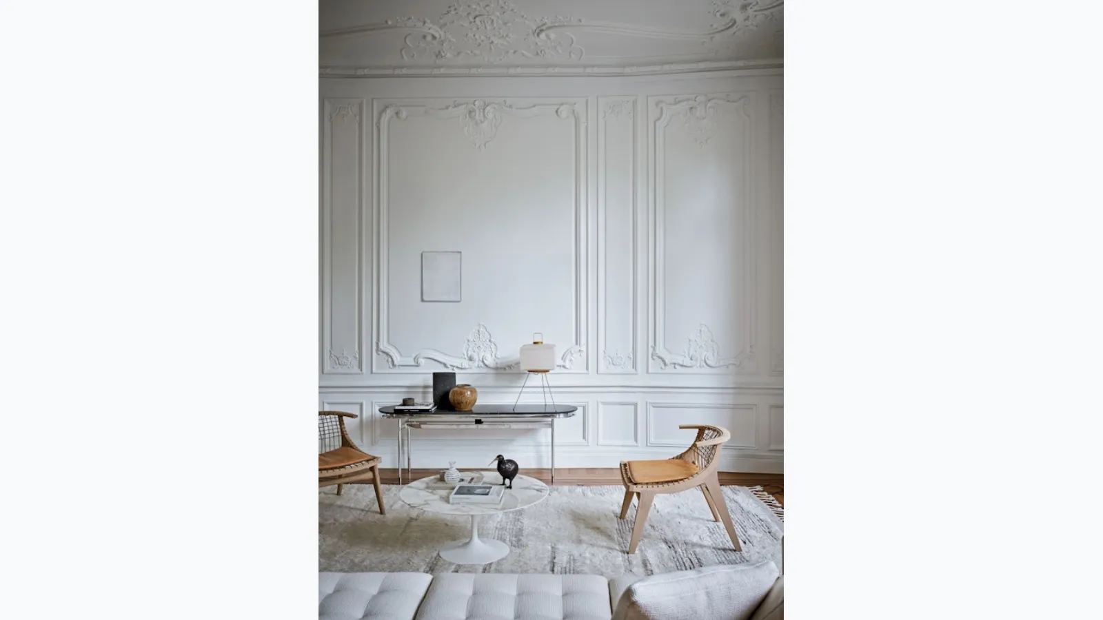 Klismos® Lounge Chair di Knoll
