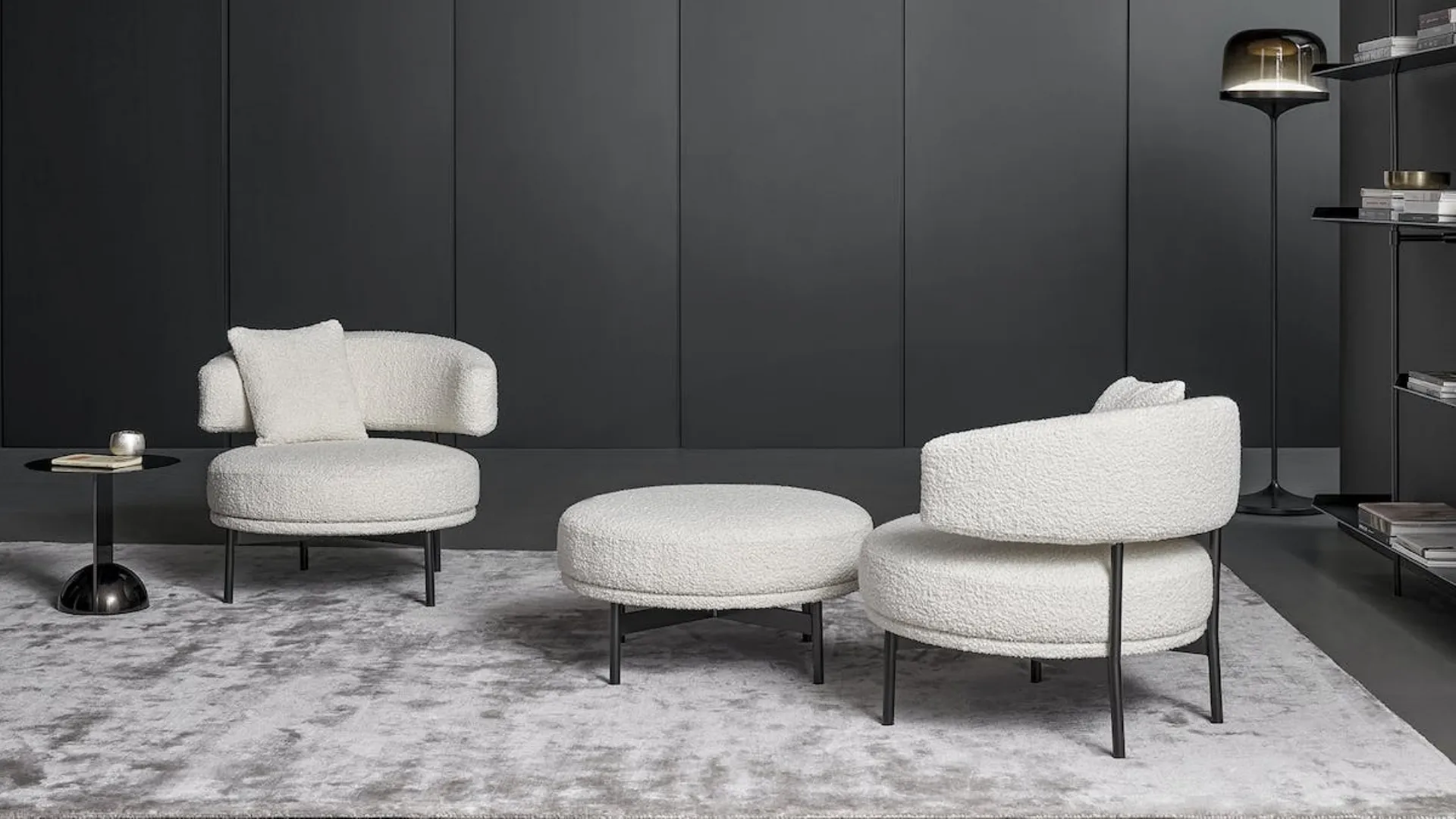 Poltrona in tessuto Platner Easy Chair and Ottoman di Knoll