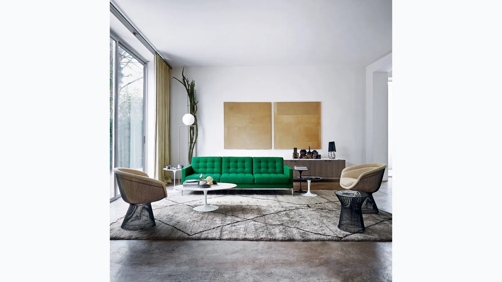 Divano lineare in tessuto Bianco Florence Knoll Collection di Knoll