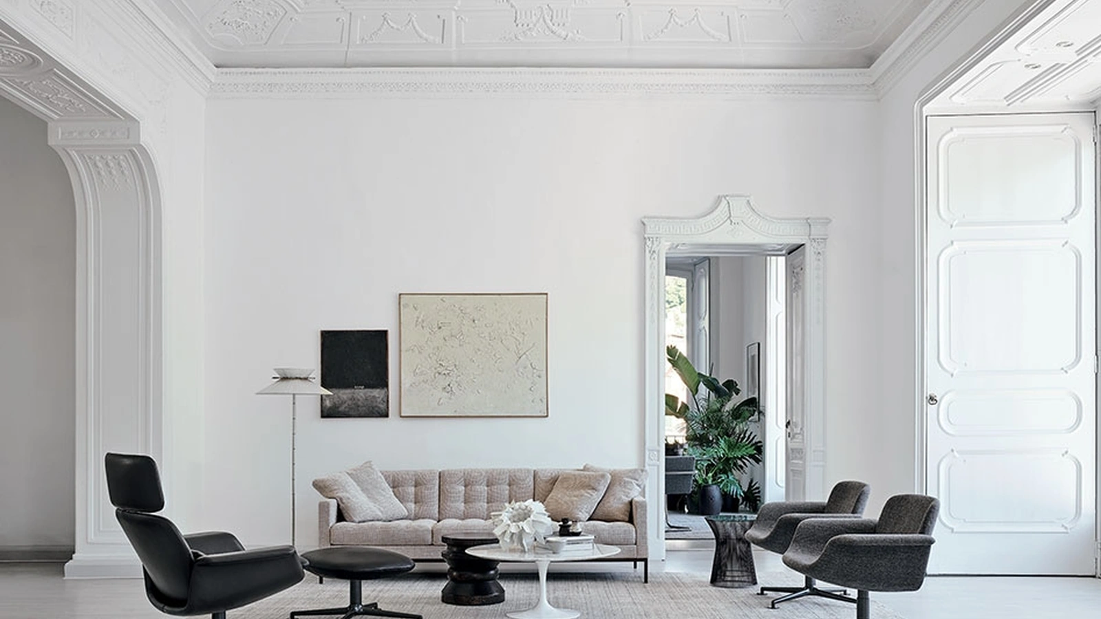 Divano lineare Florence Knoll™ Relaxed Sofa di Knoll
