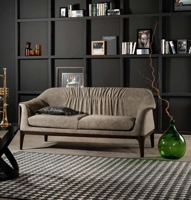 Divano lineare in pelle Tiffany di Tonin Casa