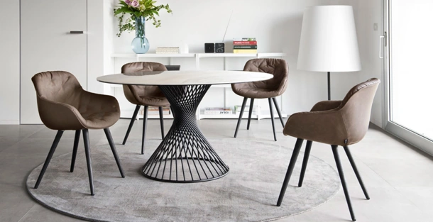 Sedia Igloo di Calligaris