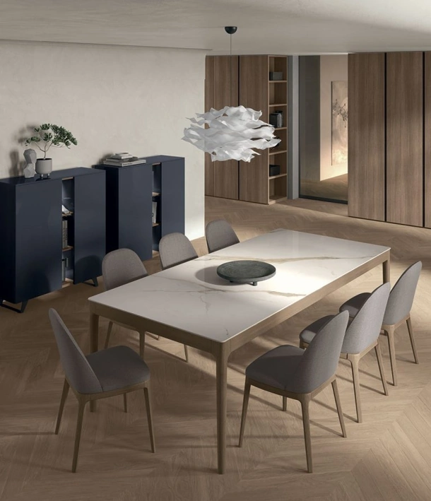 Sedia Dada in tessuto e legno di Tomasella