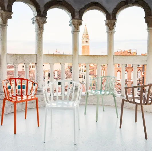 Sedia impilabile Venice di Kartell