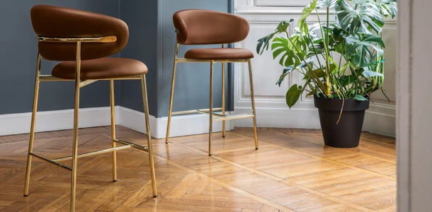 Sgabello in pelle Oleandro di Calligaris