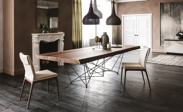 Tavolo con piano in legno di noce massello con bordi irregolari Gordon Deep Wood di Cattelan Italia