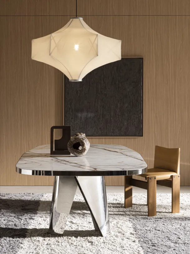 Tavolo Lise con top in marmo di Molteni & C