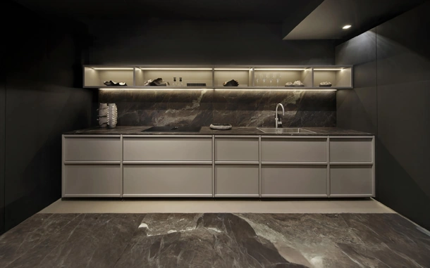 Cucina Design lineare Arena Mass in laccato di Maistri