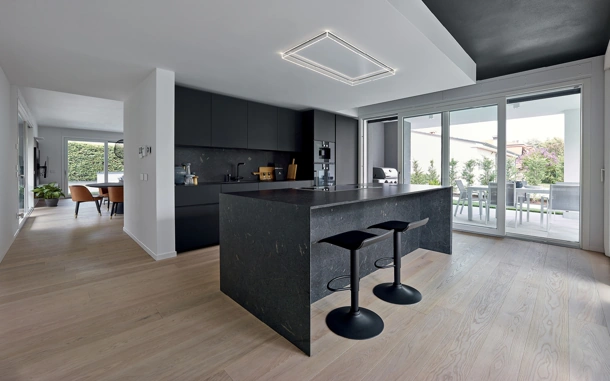 Cucina Design con isola Giza di Maistri
