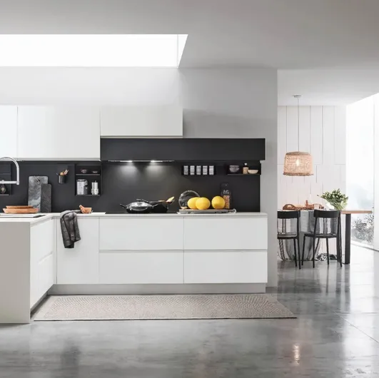 Cucina Moderna con penisola Karma 04 di Stosa