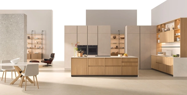 Cucina Moderna con isola Sakura 10 in Rovere Ikebana di Veneta Cucine