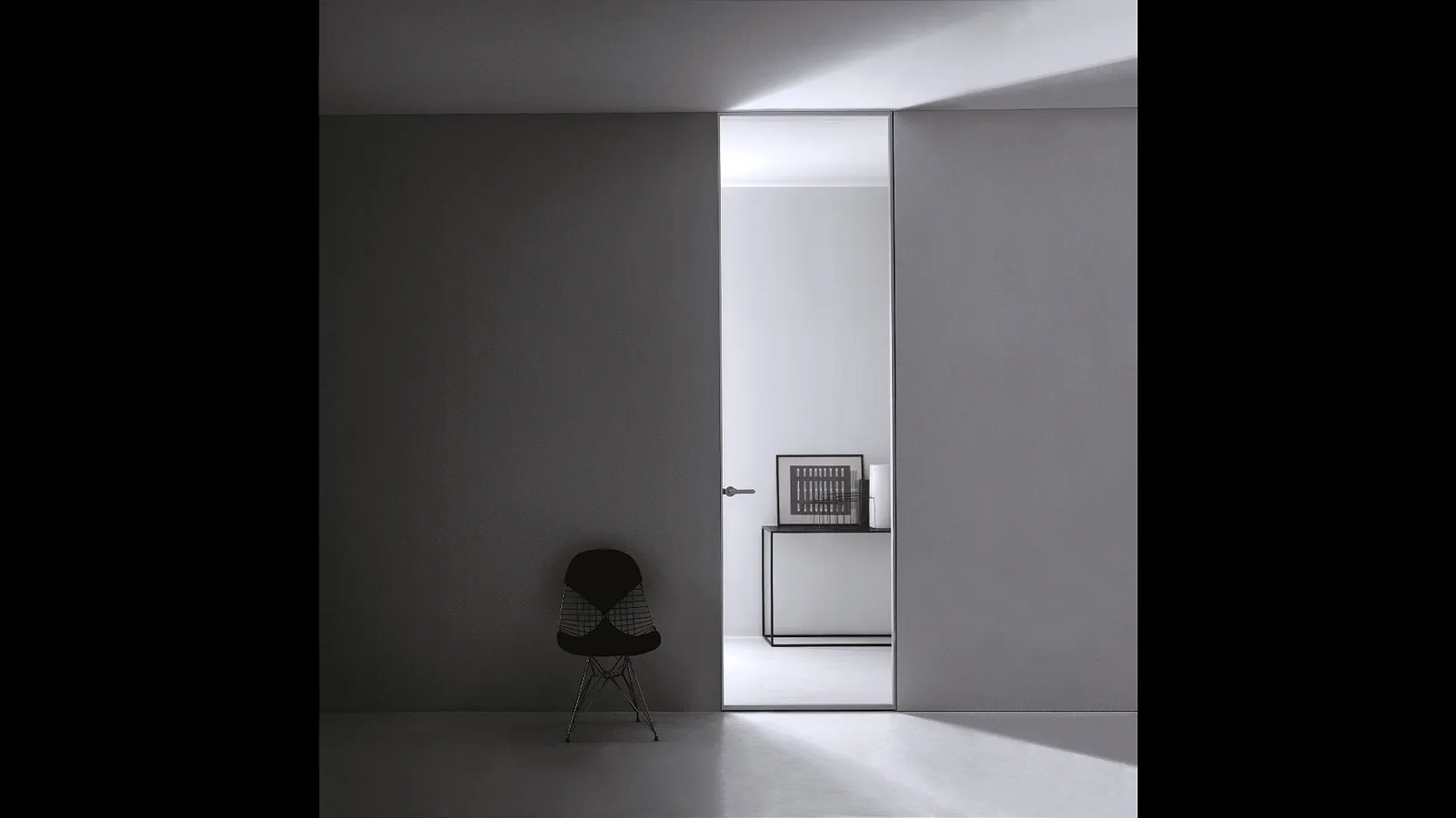 Porta per interni Aladin Swing Plain Mono di Glas Italia