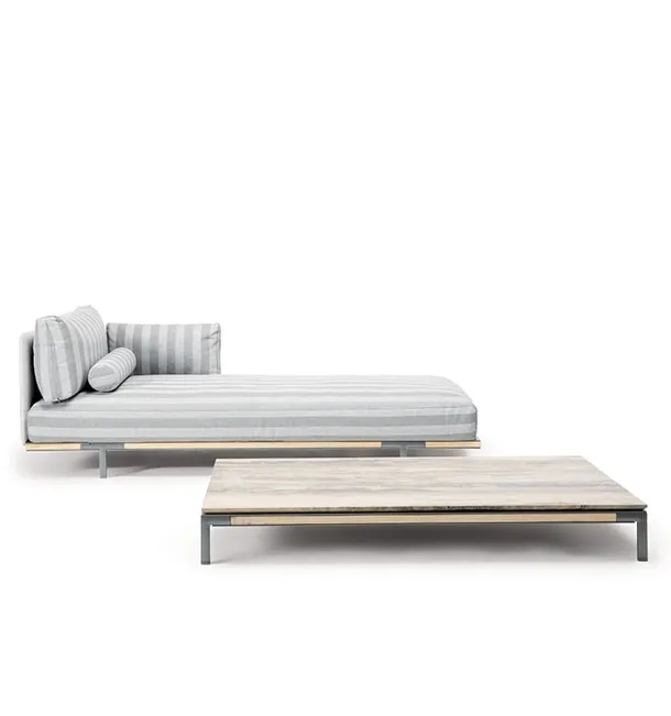 Tavolino Baia Coffee Table con piano in travertino e base in Teak di Ethimo