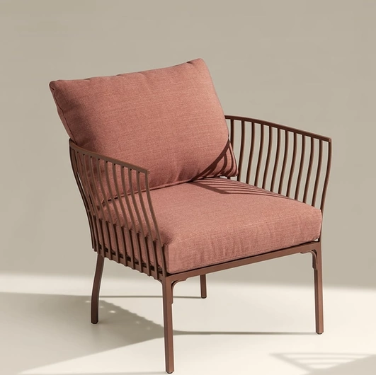 Poltroncina Venexia di Ethimo