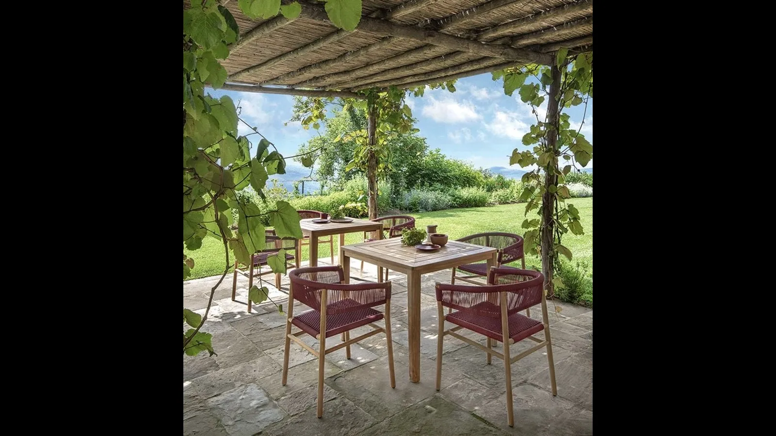 Tavolo quadrato in Teak Friends di Ethimo