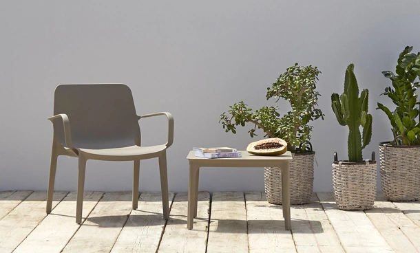 Poltroncina Ginevra Lounge di Scab Design