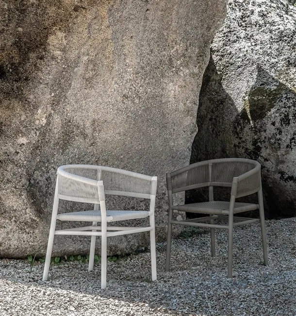 Poltroncina Kilt in Round Rope e Metallo di Ethimo