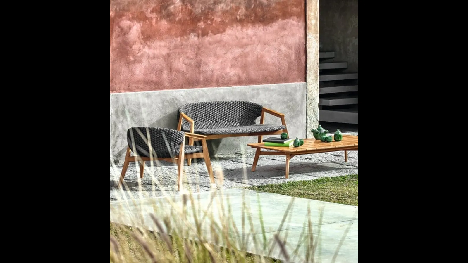 Salotto Knit in Teak e Rope di Ethimo