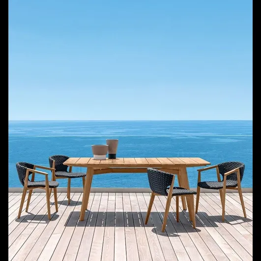Sedia e Poltroncina Knit in corda e Teak di Ethimo