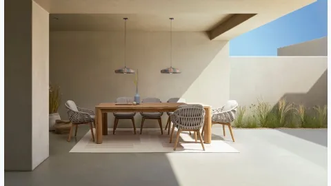 Tavolo Maverick in teak riciclato di Bizzotto