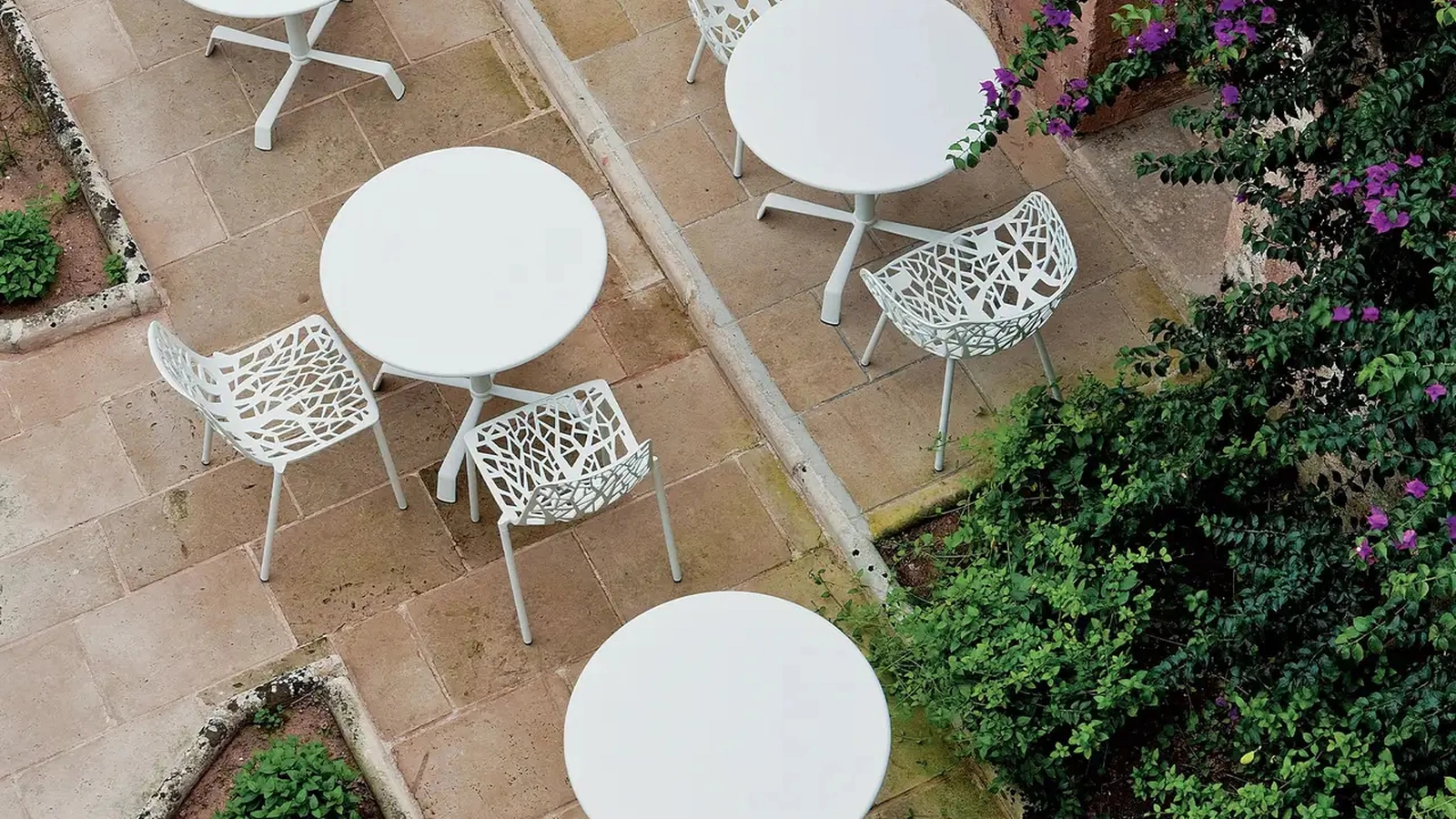 Tavolo Omnia Selection di Fast