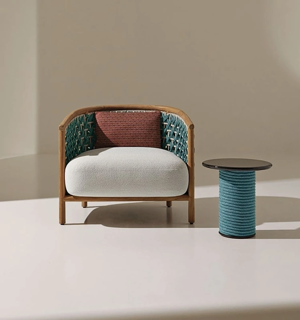 Tavolino Patio in pietra lavica di Ethimo