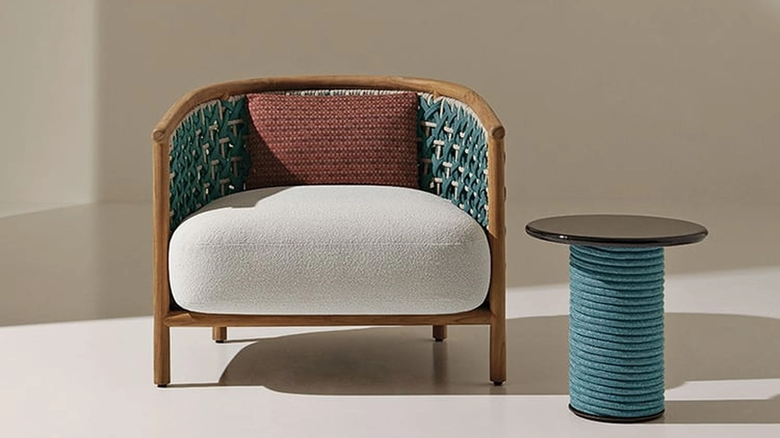 Tavolino Patio in pietra lavica di Ethimo