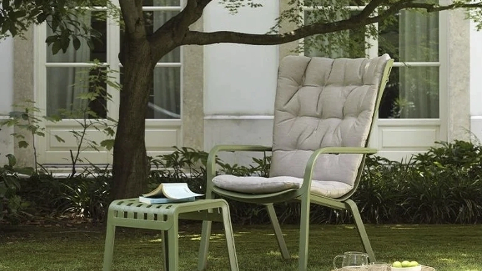 Sgabello Poggiapiedi per esterni in polipropilene Poggio di Nardi