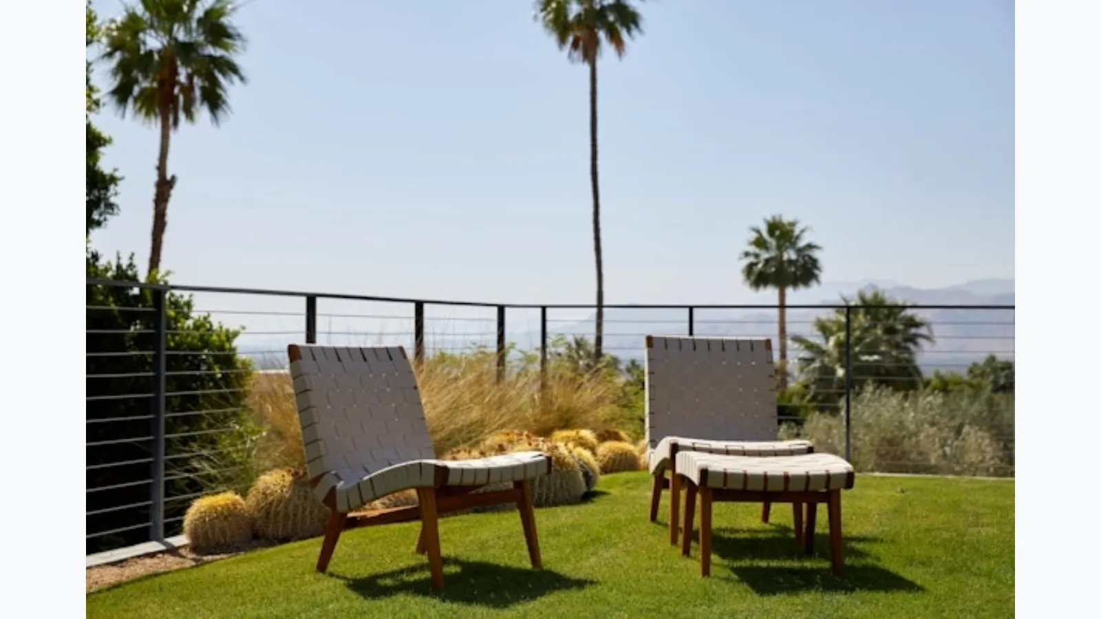 Pouf Risom Outdoor Ottoman di Knoll