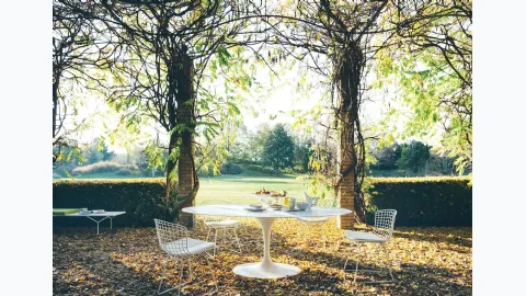 Tavolo da giardino Saarinen Outdoor Dining Table di Knoll