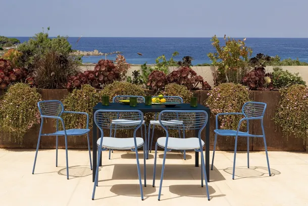 Sedia Apero di Emu